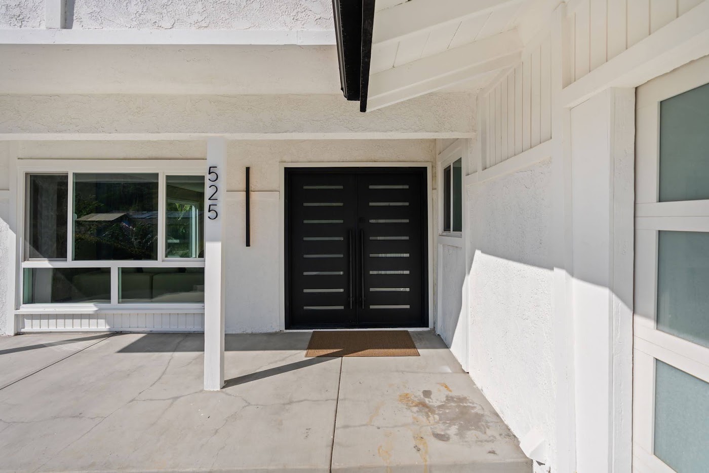 After renovation: 525 E Avenida San Juan, San Clemente, CA, photo 03