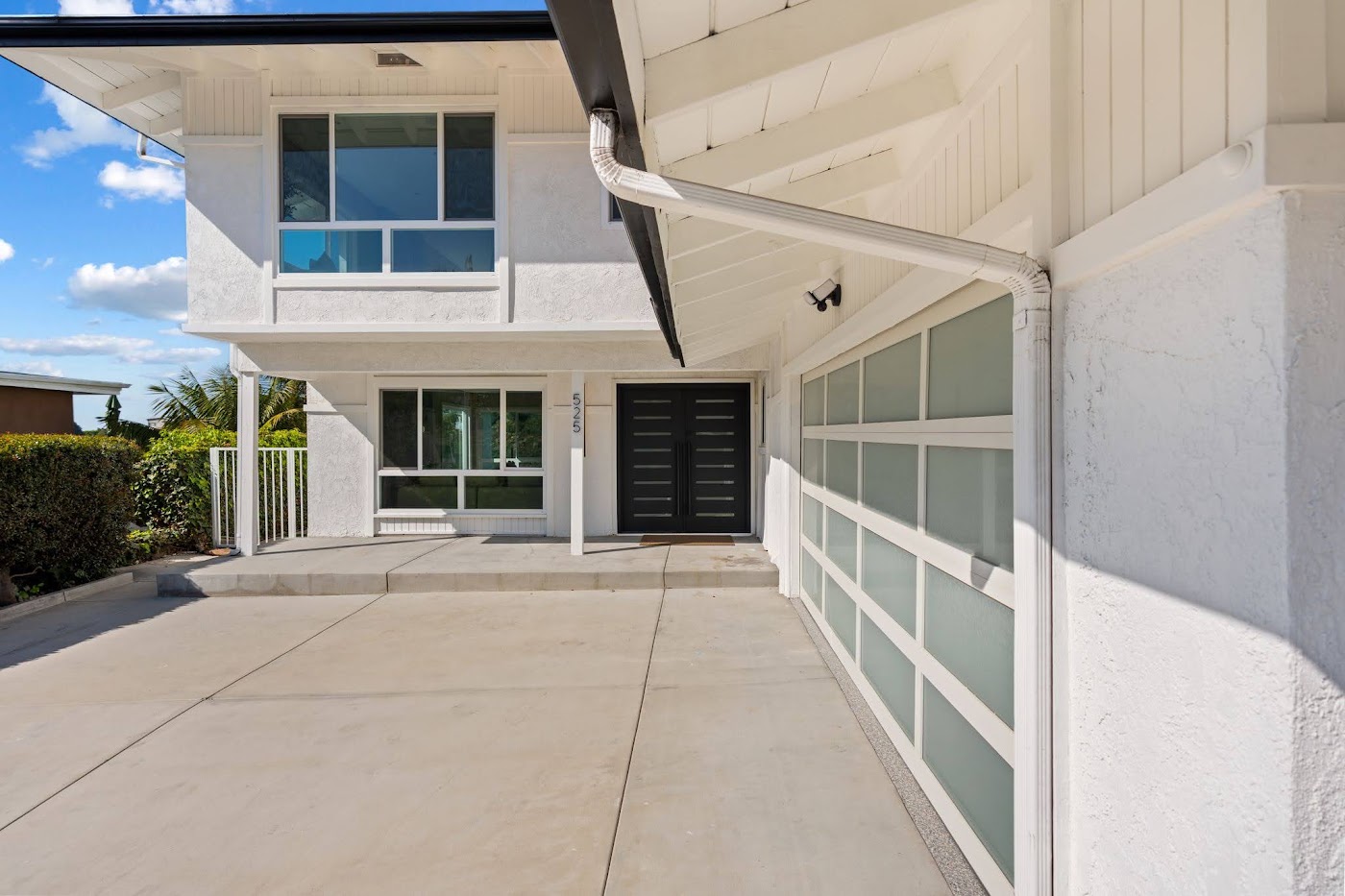 After renovation: 525 E Avenida San Juan, San Clemente, CA, photo 04
