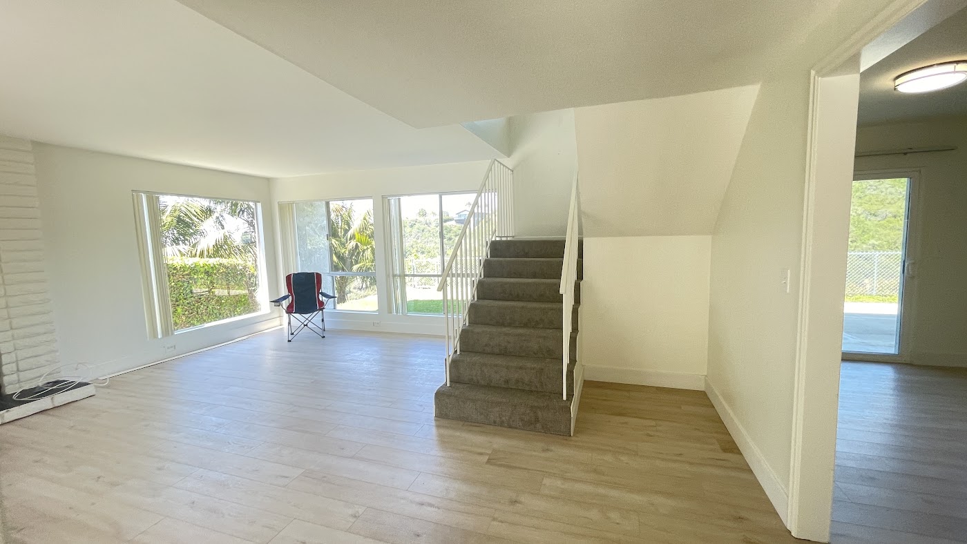 Before renovation: 525 E Avenida San Juan, San Clemente, CA, photo 15