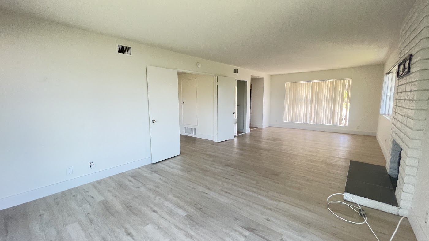 Before renovation: 525 E Avenida San Juan, San Clemente, CA, photo 42