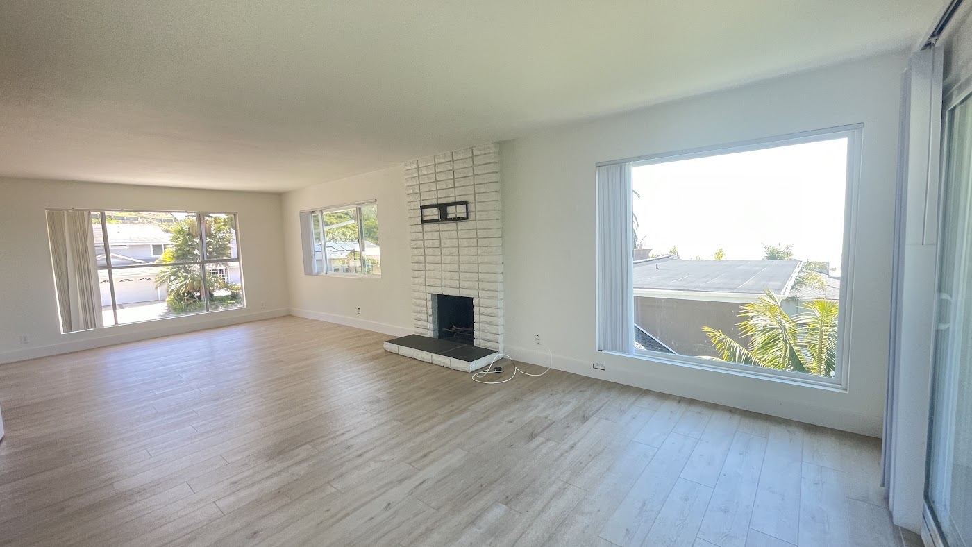 Before renovation: 525 E Avenida San Juan, San Clemente, CA, photo 45