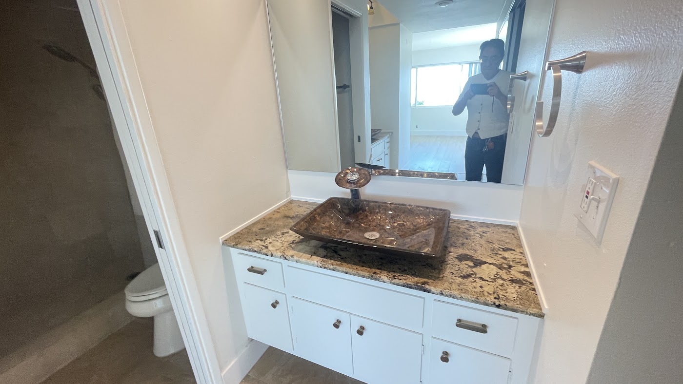 Before renovation: 525 E Avenida San Juan, San Clemente, CA, photo 51