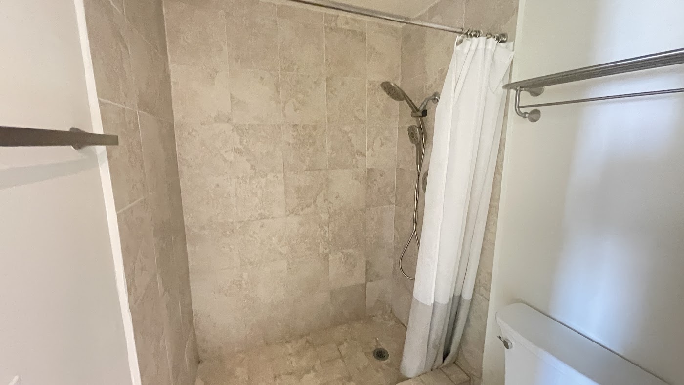 Before renovation: 525 E Avenida San Juan, San Clemente, CA, photo 52